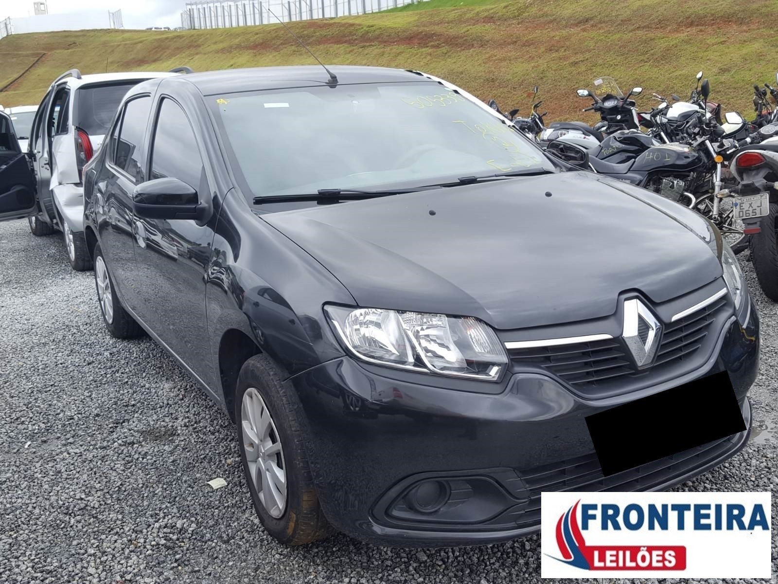 RENAULT LOGAN 2018