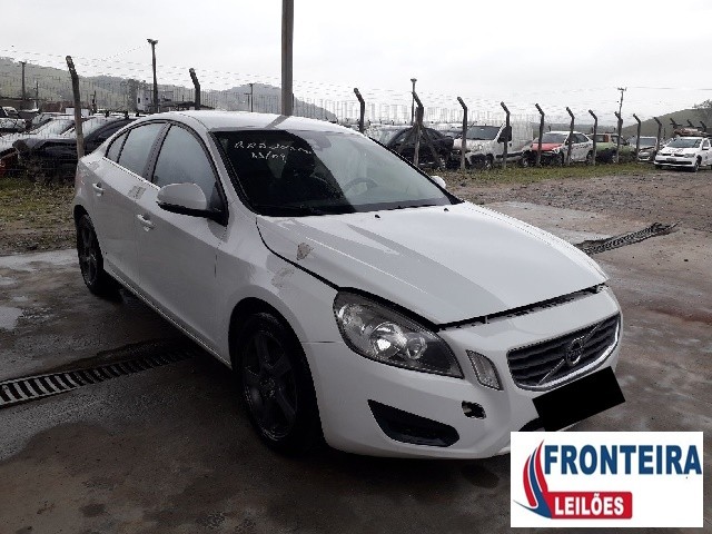 VOLVO S60 1.6T4COMFORT 2011