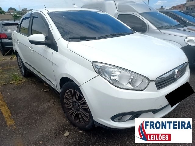 FIAT GRAND SIENA ESSENCE 1.6 2015
