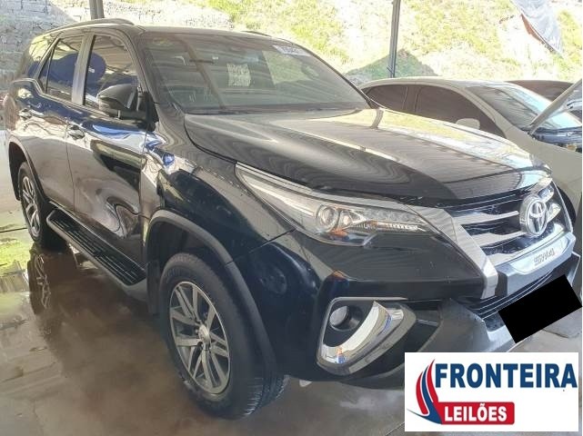 TOYOTA SW4 DIAMOND 2.8 D-4D TURBO 2022