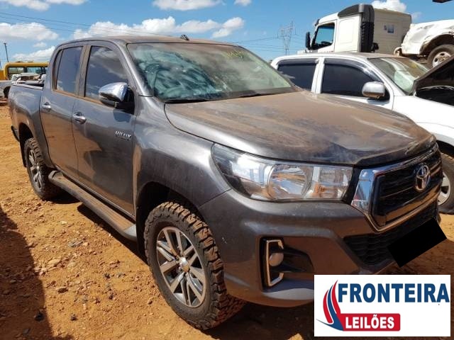 TOYOTA HILUX CD 2020 