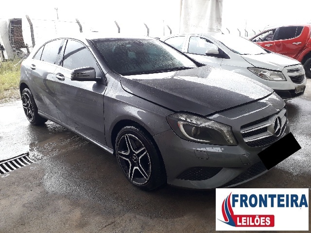 MERCEDES-BENZ A200TURB 2014