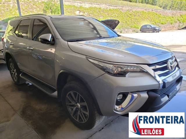 TOYOTA HILUX SW4 2018 